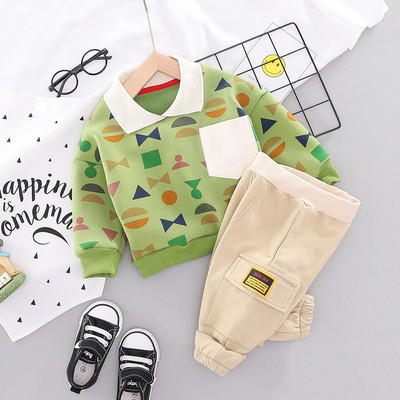 Új modell gyerekszett fiúknak kétrészes blúz mintás zsebbel + zsebes nadrág