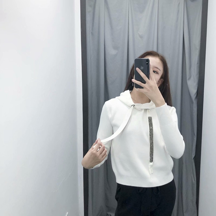 Pulover scurt de dama cu gluga si cravate in mai multe culori