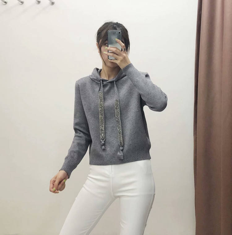 Pulover scurt de dama cu gluga si cravate in mai multe culori