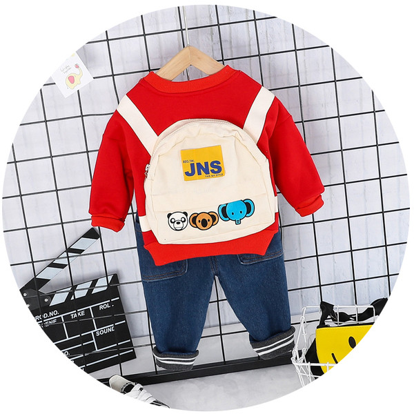 Set pentru copii modern din două părți bluză cu aplicație + blugi