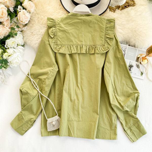 Cămașă casual de damă cu nasturi și cravate în verde și alb