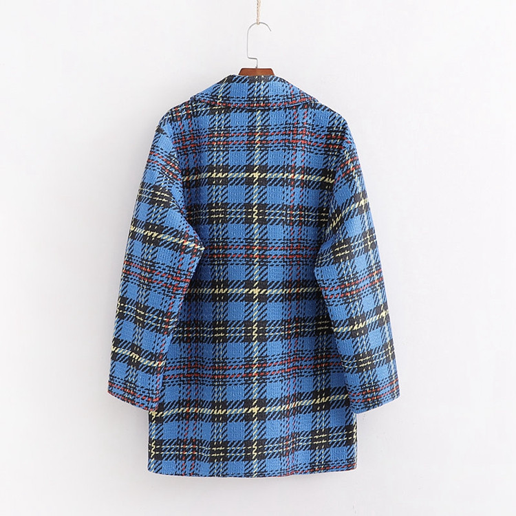 Palton dama in carouri cu nasturi - model drept