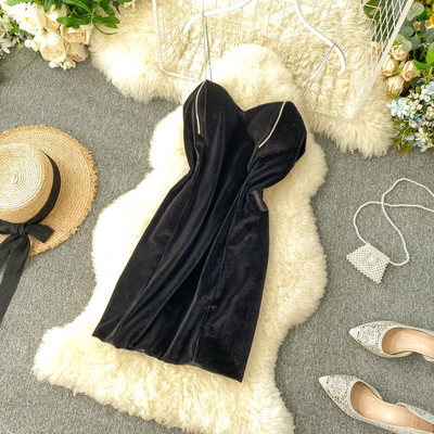 Rochie de dama moderna din catifea cu bretele subtiri in verde, negru si bej