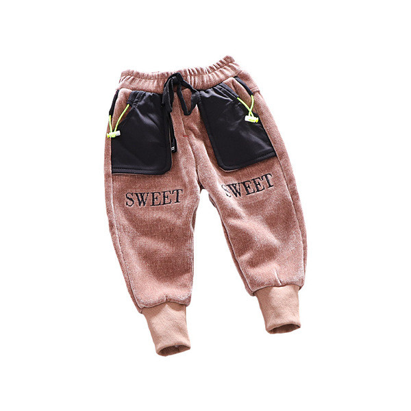 Μοντέρνα παντελόνια για αγόρια με κεντήματα και τσέπες σε καφέ και μαύρο χρώμα