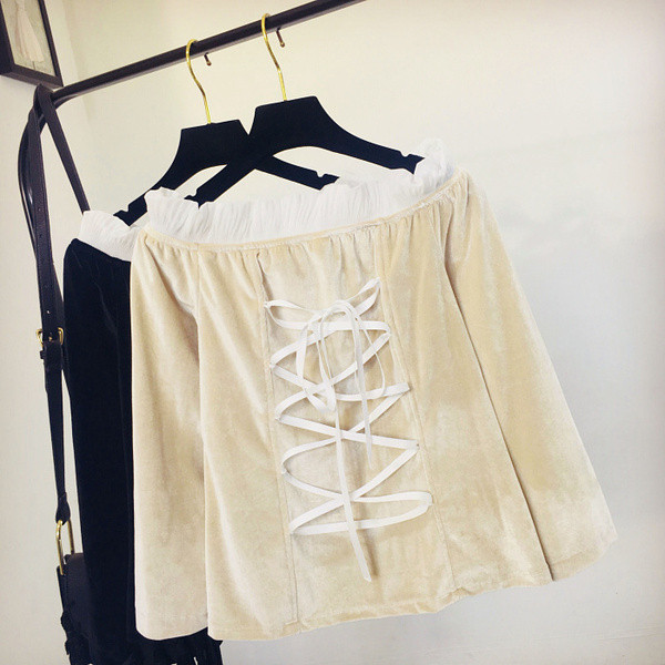 Bluza casual de dama cu nasturi de culoare bej