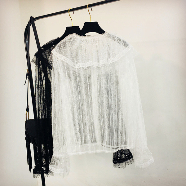 Női csipke ing fekete-fehér színben