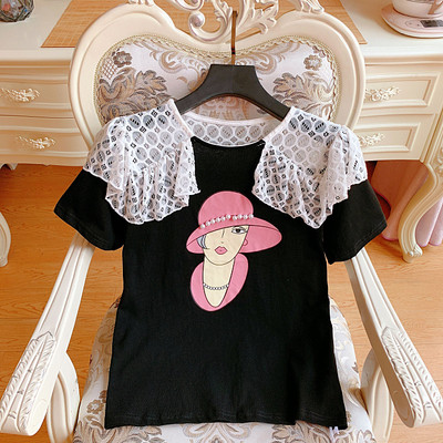 Νέο μοντέλο γυναικεία μοντέρνα μπλούζα  με πολύχρωμη εφαρμογή και δαντέλα