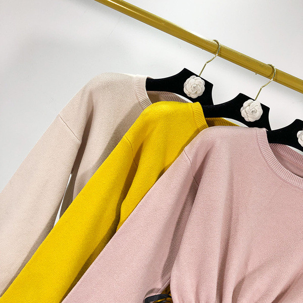 Γυναικείο πλεκτό πουλόβερ με δεσμούς μέσης