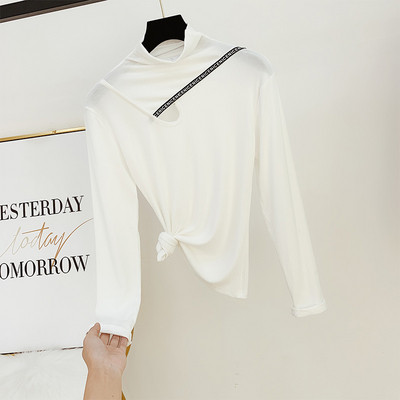 Καθημερινή γυναικεία μπλούζα με ψηλό γιακά σε διάφορα χρώματα