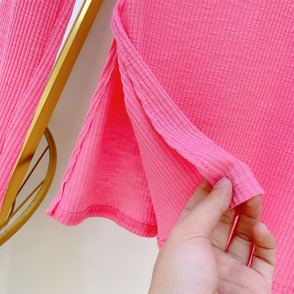 Γυναικείο πουλόβερ με στρογγυλό λαιμόκοψη σε διάφορα χρώματα