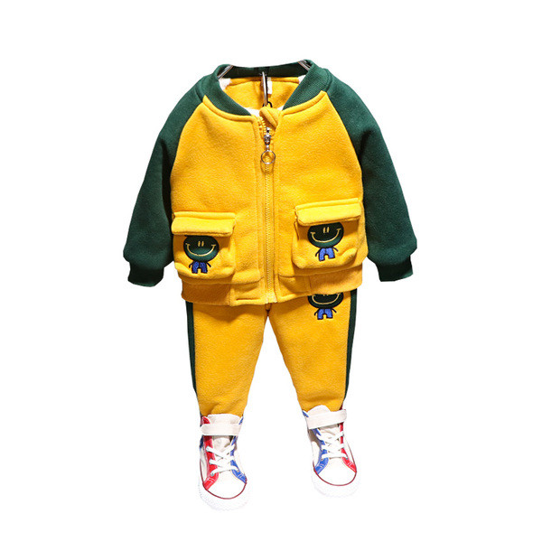 Kétrészes, puha bélésű, új modell gyerekszett + nadrág sárga színben