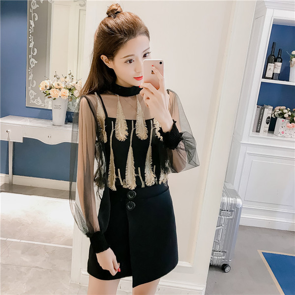 Cămașă modernă de damă în alb-negru