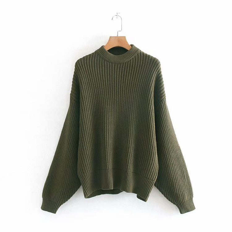 Φαρδύ γυναικείο πουλόβερ με ωοειδές ντεκολτέ σε πράσινο χρώμα