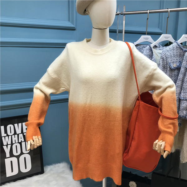 Modern női pulóver irizáló színekben, kék, zöld és narancs színben