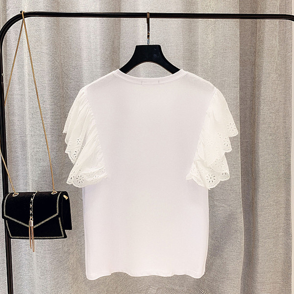 Alkalmi női blúz rátéttel és csipkével fehér és fekete színben