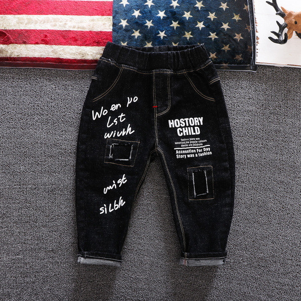 Blugi de copii actuali cu aplicatie pentru baieti in negru