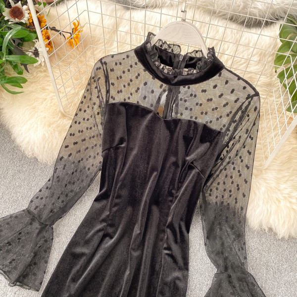 Rochie de dama moderna din catifea de culoare neagra