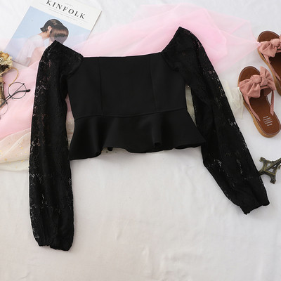 Bluză de damă modernă cu mâneci din dantelă în alb și negru