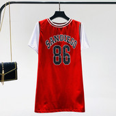 Tricou casual dama cu aplicatie colorata - culoare rosie