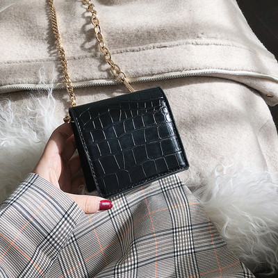 Κομψή γυναικεία έκο δερμάτινη τσάντα σε κίτρινο, μπλε, ροζ και μαύρο χρώμα