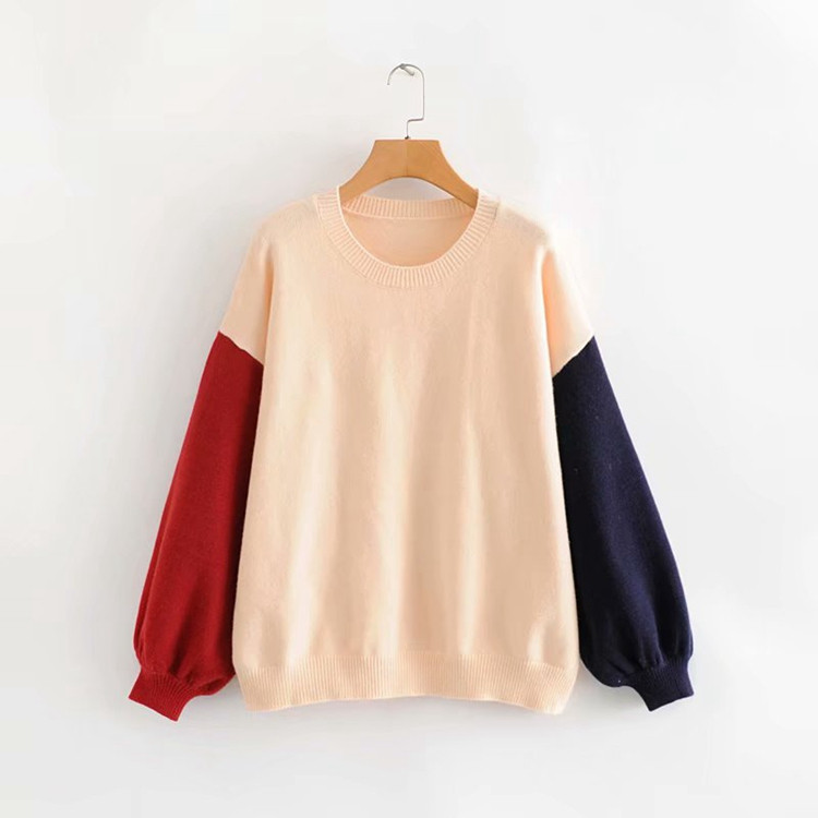 Γυναικείο πουλόβερ σε τρία χρώματα με χρωματιστά μανίκια