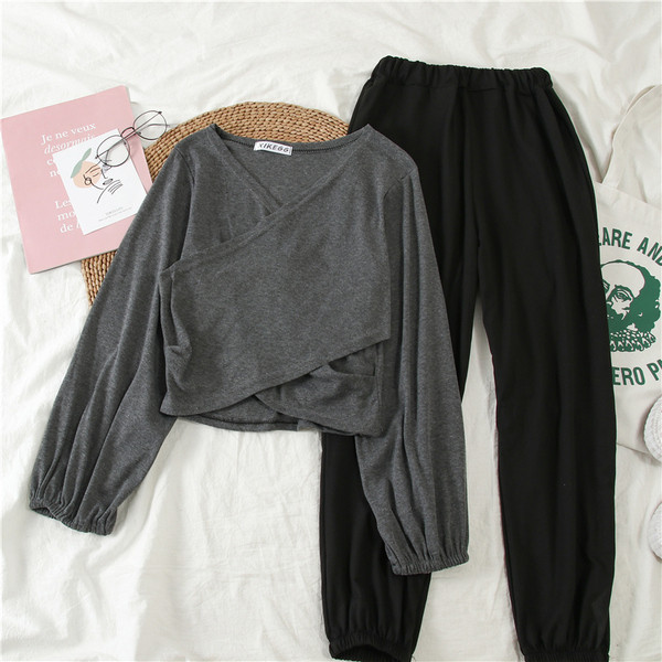 Set sport pentru femei din două părți, gri și negru