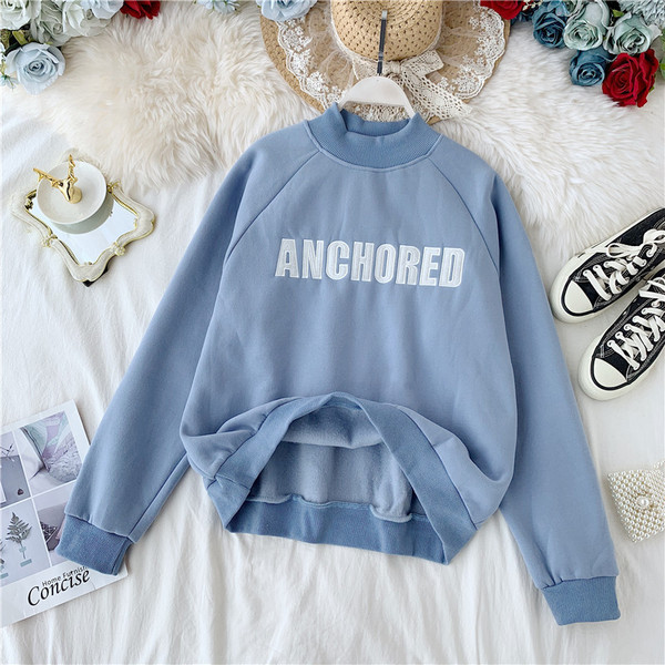 Bluză casual de damă în patru culori cu inscripție și mâneci lungi