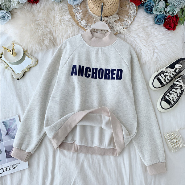 Bluză casual de damă în patru culori cu inscripție și mâneci lungi