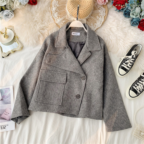 Дамско ежедневно палто с копчета и джоб в бежов,сив и кафяв цвят