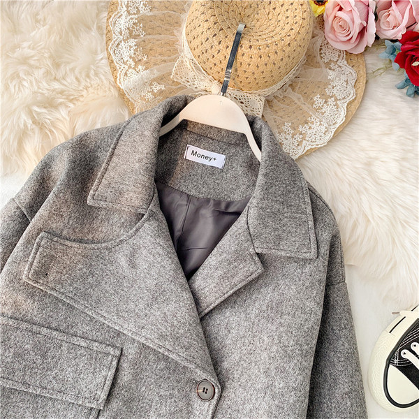 Дамско ежедневно палто с копчета и джоб в бежов,сив и кафяв цвят