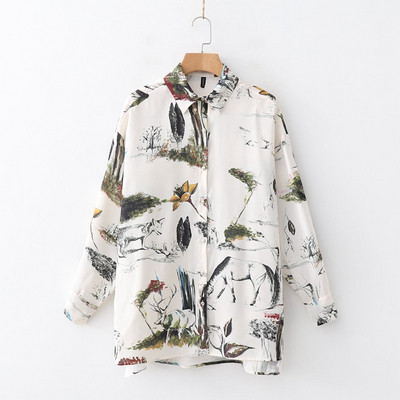 Cămașă lungă și largă în alb cu model cu model