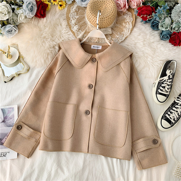 Дамско палто с копчета и джоб в три цвята