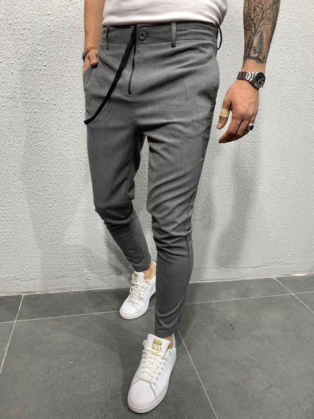 Pantaloni eleganti pentru barbati in mai multe culori