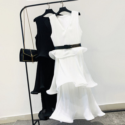 Νέο  μοντέλο γυναικείο φόρεμα με λαιμόκοψη στο άσπρο, μαύρο, κίτρινο και πορτοκαλί χρώμα