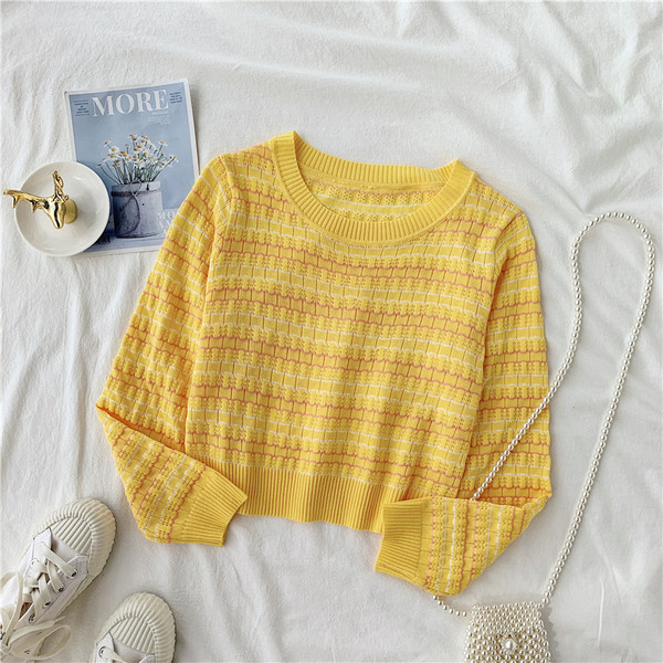 Casual Γυναικεία μπλούζα με οβάλ λαιμόκοψη σε μπλε, κίτρινο, μαύρο, πράσινο και ροζ χρώμα