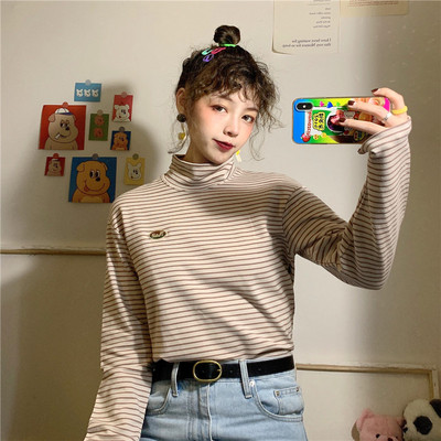 Γυναικεία casual μπλούζα με ψηλό γιακά σε δύο χρώματα