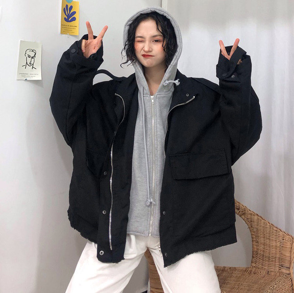 Női alkalmi kabát széles modell két színben kapucnival