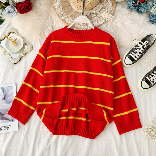 Γυναικεία ριγέ πουλόβερ φαρδιά μοτίβο σε μαύρο και κόκκινο χρώμα