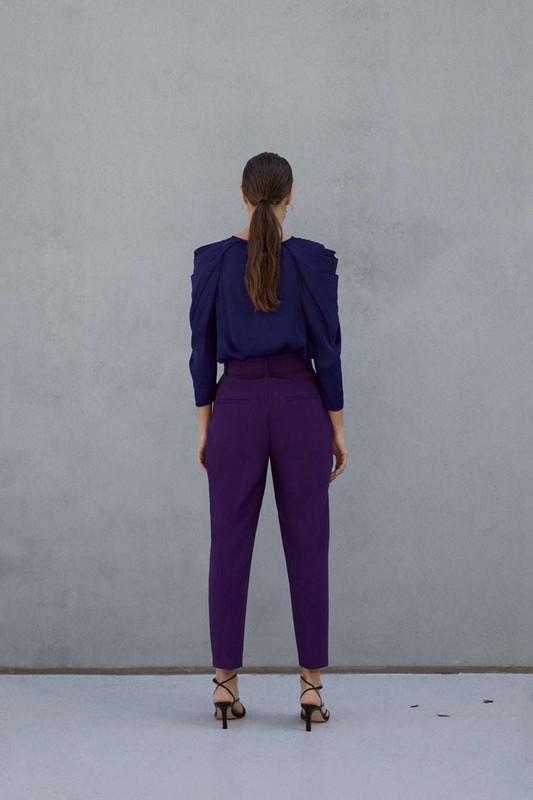 Pantaloni moderni de dama cu curea in multe culori - model drept