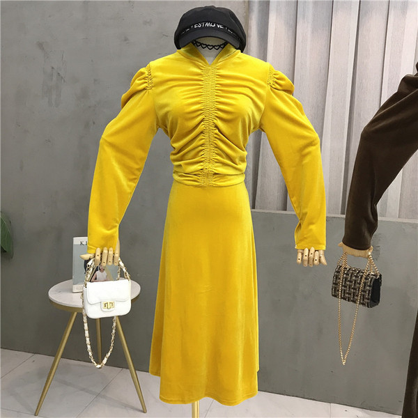 Rochie de dama moderna din catifea in galben si verde