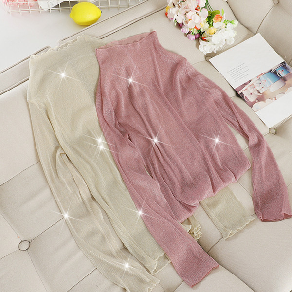 Μοντέρνα γυναικεία μπλούζα με κομψό αποτέλεσμα και μισό υψηλό γιακά