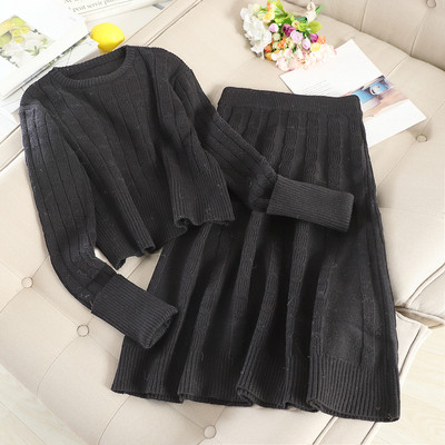 Napi női kötött két részből álló szett három színben