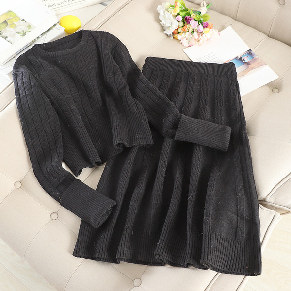 Napi női kötött két részből álló szett három színben