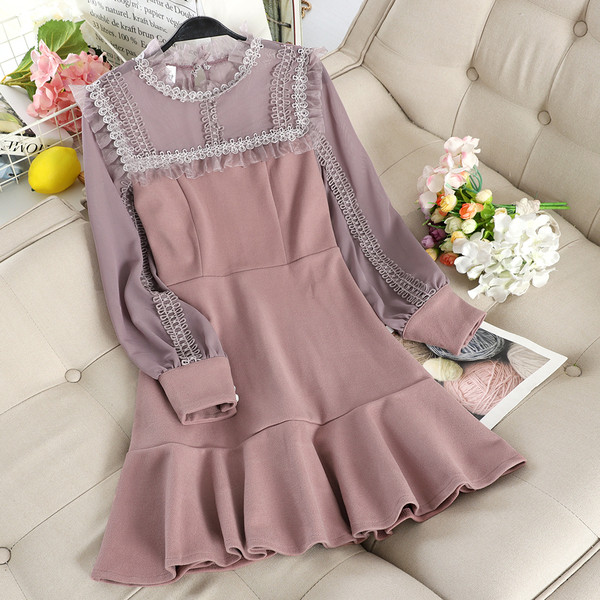 Rochie moderna de dama cu dantela in trei culori