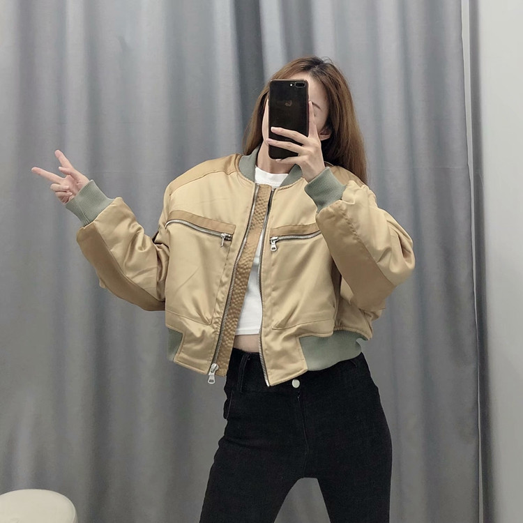 Jacheta sport scurta cu fermoare bej