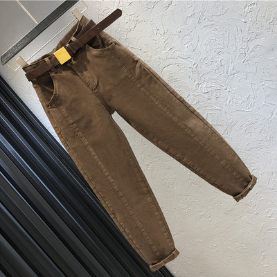 Női alkalmi farmer magas derékkal és övvel barna és bézs színben