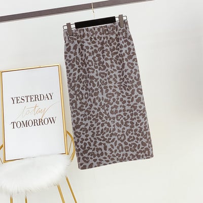 Μοντέρνο γυναικείο φόρεμα λεοπάρδαλης σε διάφορα χρώματα