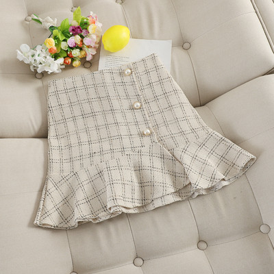 Fusta de dama moderna in carouri cu perle in mai multe culori