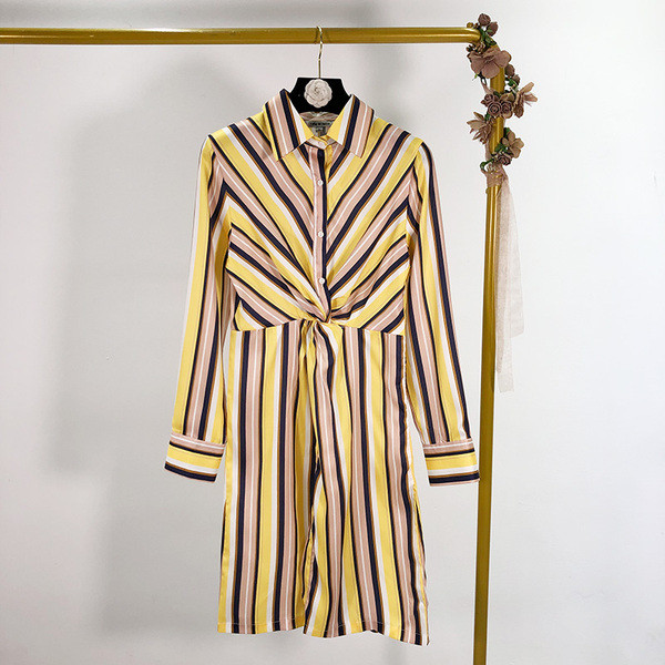 Γυναικείο ριγέ φόρεμα  με κουμπιά και κλασικό γιακά