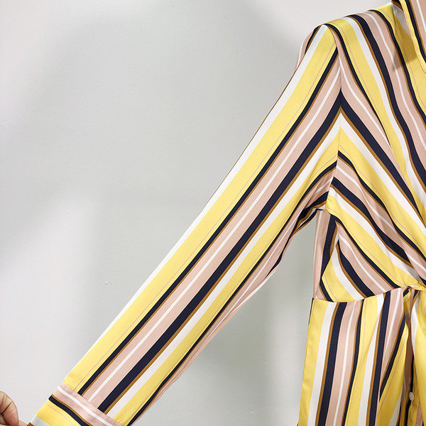 Γυναικείο ριγέ φόρεμα  με κουμπιά και κλασικό γιακά